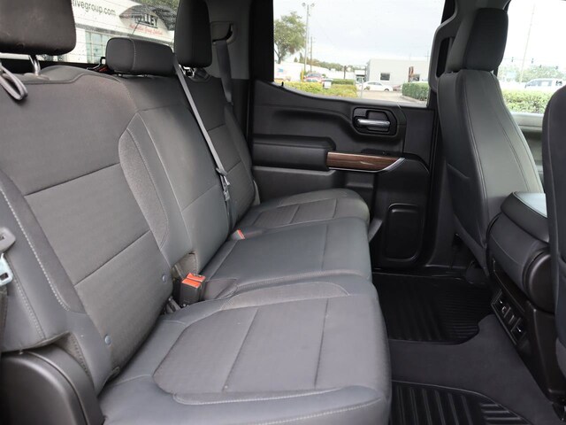 2019 Chevrolet Silverado 1500 RST photo