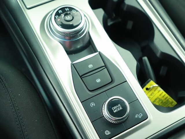 2020 Ford Explorer XLT photo