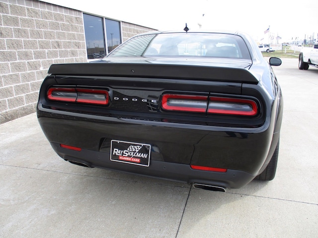 2019 Dodge Challenger R/T Scat Pack Widebody photo