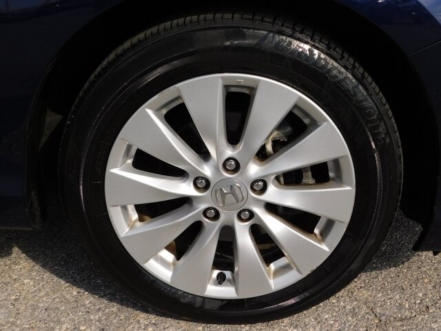2013 Honda Accord EX-L V6 photo