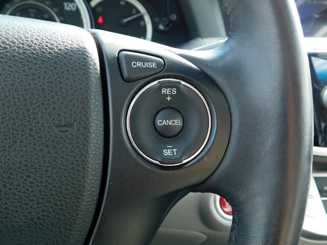 2013 Honda Accord EX-L V6 photo