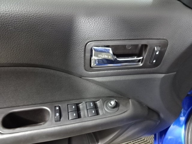 2011 Ford Fusion SE photo