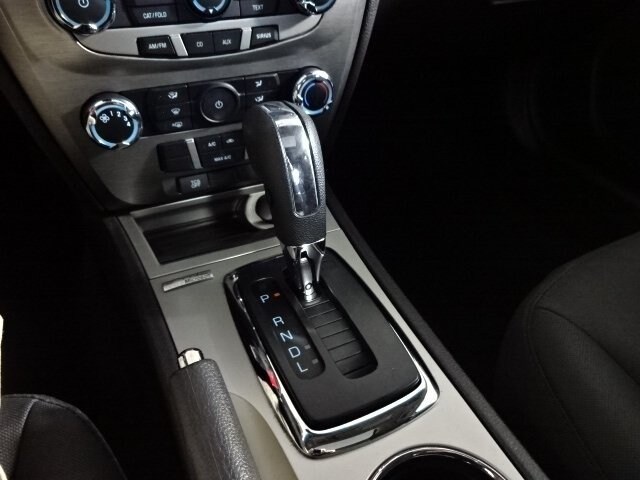2011 Ford Fusion SE photo