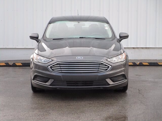 2018 Ford Fusion SE photo