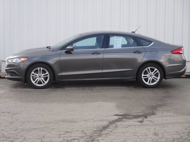 2018 Ford Fusion SE photo