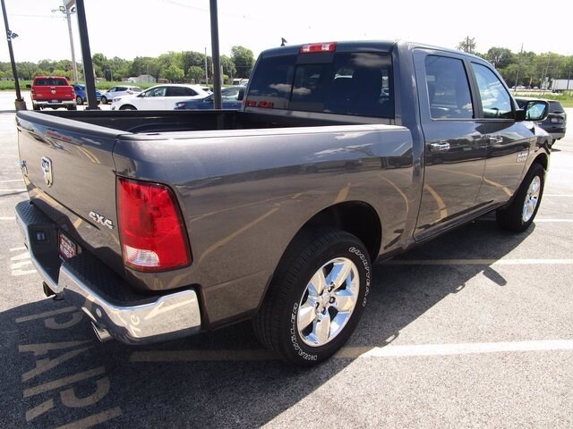 2018 RAM 1500 SLT photo