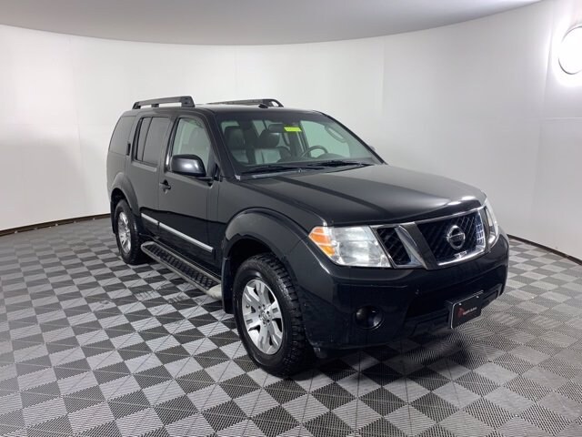 2012 Nissan Pathfinder S photo