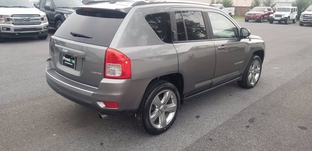 2011 Jeep Compass Limited photo