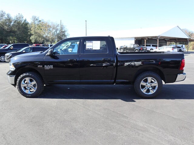 2020 RAM 1500 Classic SLT photo