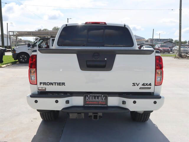 The 2019 Nissan Frontier SV