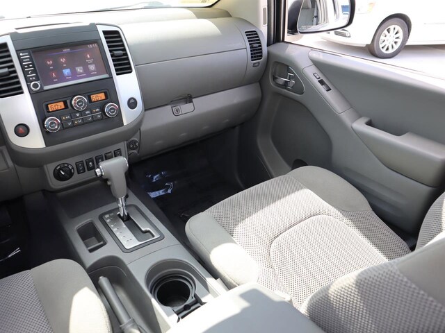 2019 Nissan Frontier SV photo